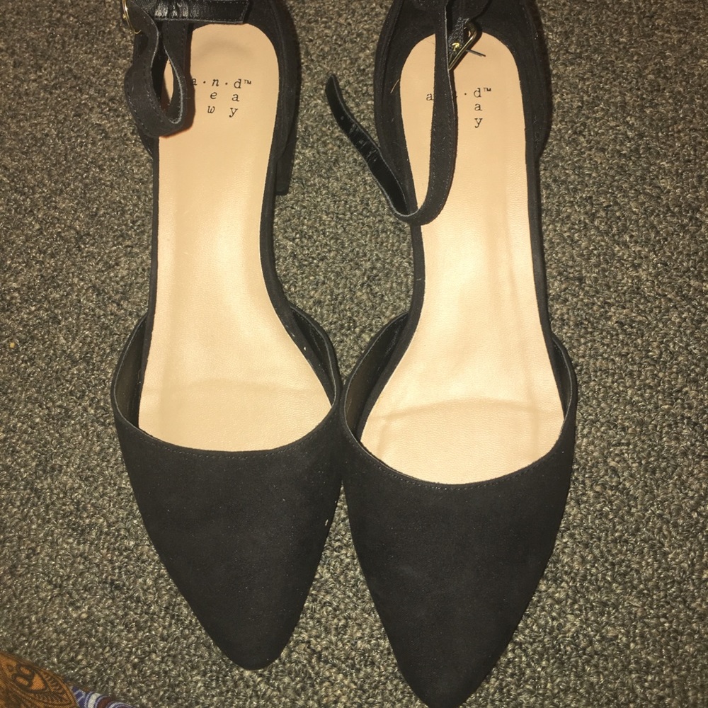 Size 7 dress shoes